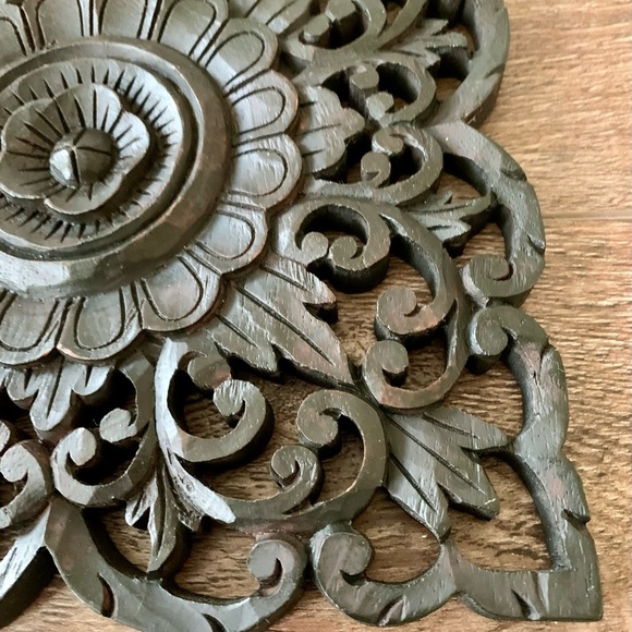 Handcrafted Filigree Wooden Teak Plaque 9/9” - Picture 5 of 10